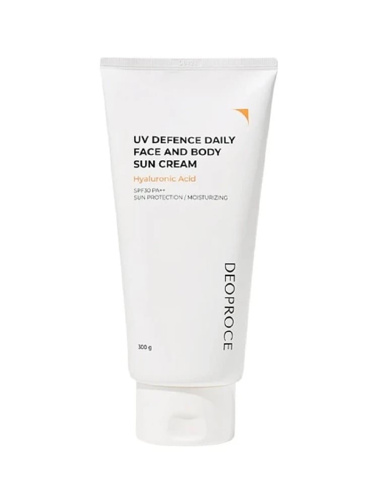 Солнцезащитный крем для лица и тела UV Defence Daily Face And Body SPF30 PA++, 300г